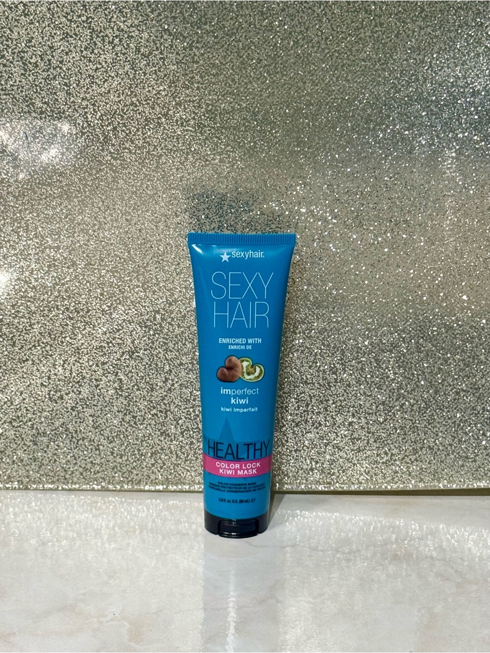 5 for $25 item 🌺 Mini Sexy Hair Healthy Color Lock Kiwi Mask